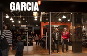 :  Garcia