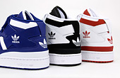  : Adidas    