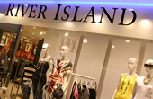  : River Island   