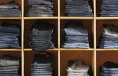  :  W52 Jeans   